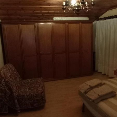 Apartament Casa Lily Lombro Zewnętrze zdjęcie